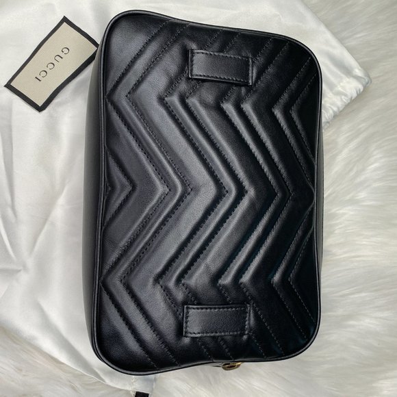 Gucci GG Marmont Matelasse Square Belt Bag - Picture 6 of 16